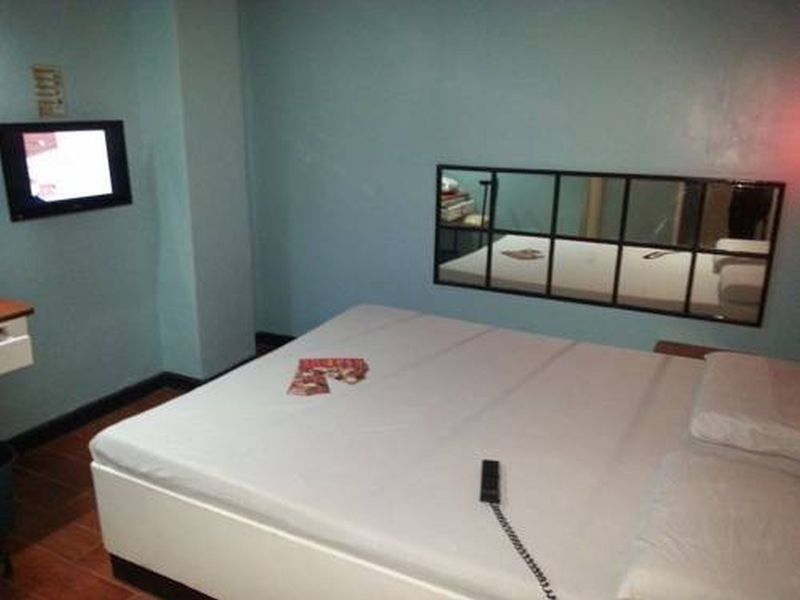 Hotel Sogo Edsa Caloocan Exterior photo